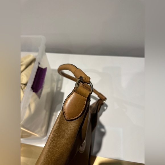 Pre-owned Escada shoulder bag women's leather. - Picture 7 of 16